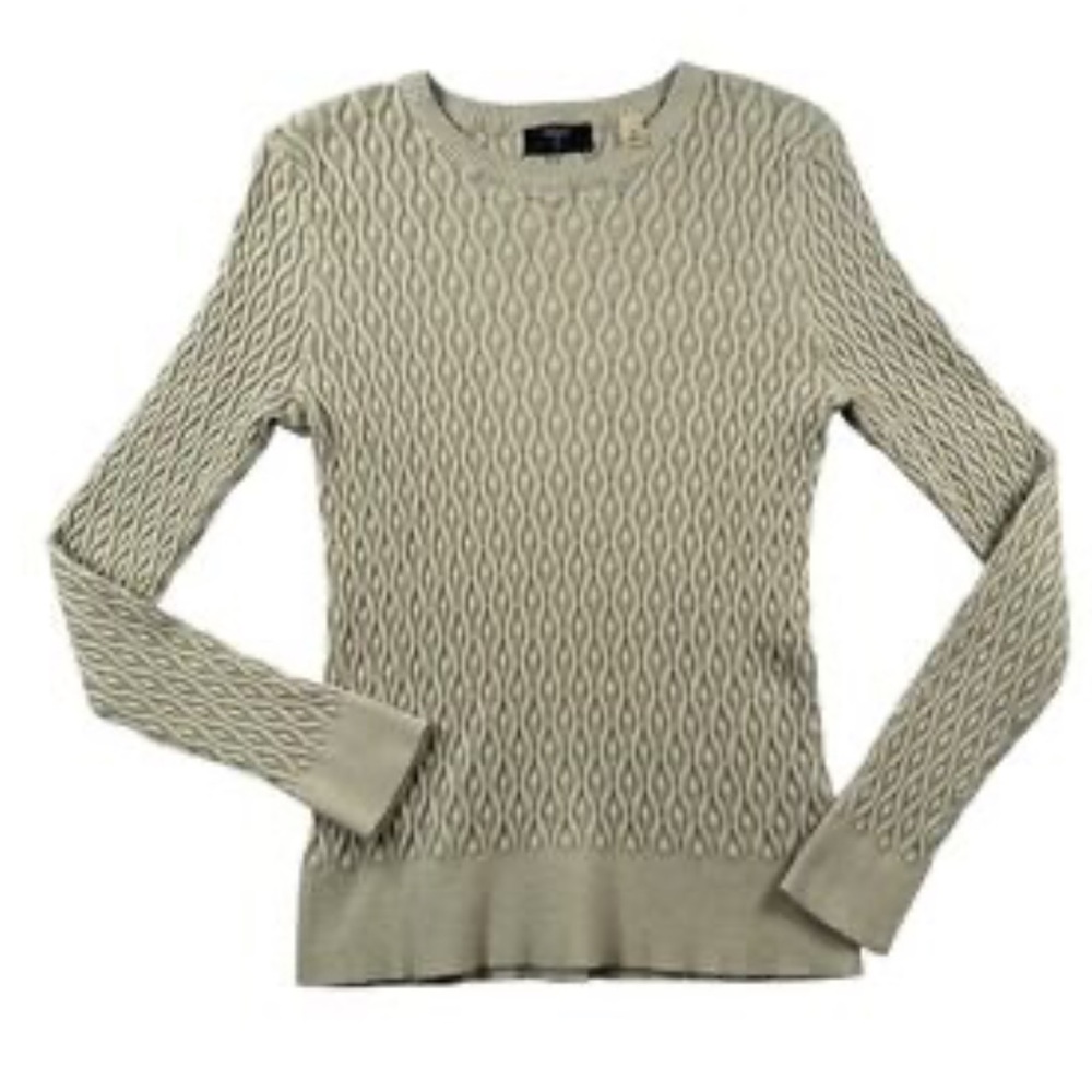 T Tahari sage green cable knit slim fit sweater M